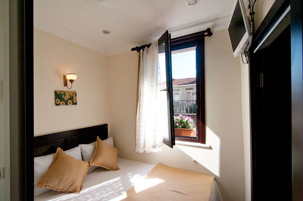 Sultans Hotel Istanbul Exterior photo